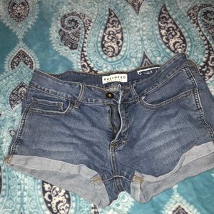 Bullhead shorts